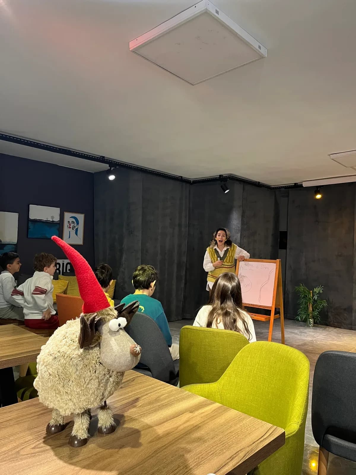 İngilizce Drama Atölyesi — stage and workshop moment 6